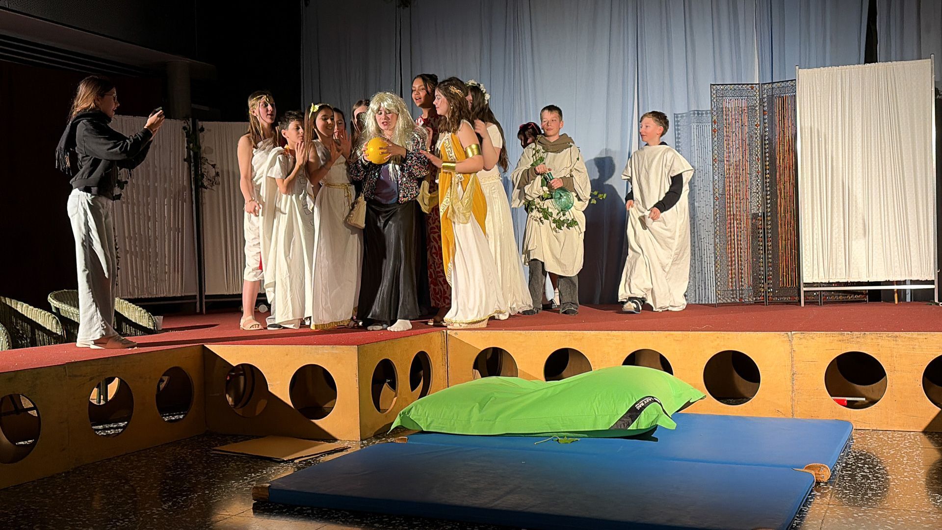 Heidi Klum stieß zu den schönsten Göttinnen und behauptete, dass sie die schönste Frau der Welt sei.