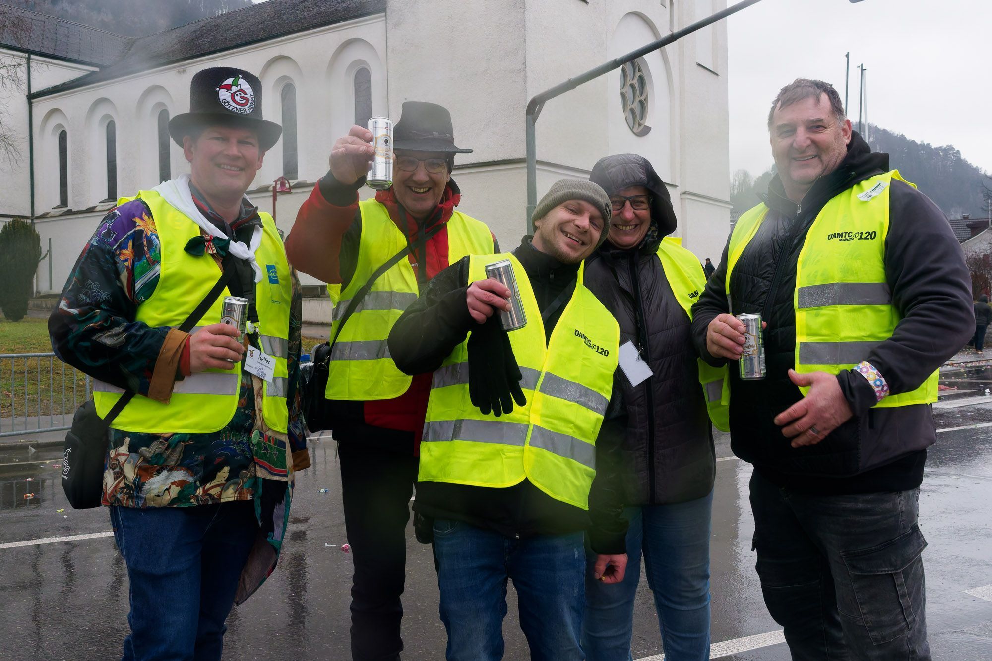 Götzner Fasnatumzug - Samstag 14. Februar (Bildergalerie)