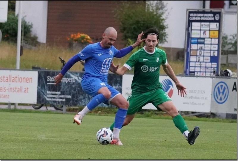Sambafußball nach 16 Jahren Pause in Meiningen. 