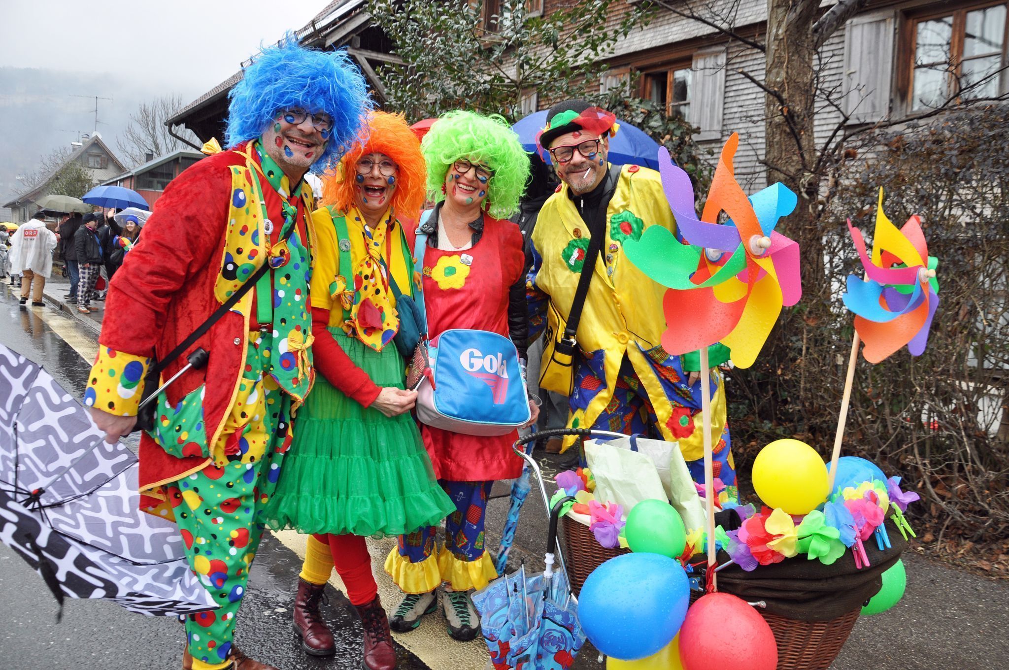 Der guten Laune konnte das schlechte Wetter nichts anhaben.