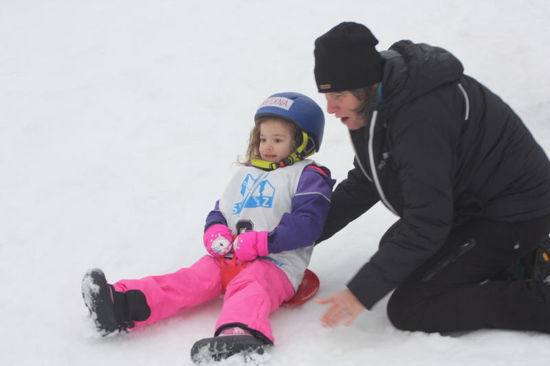 Mit Hilfe der Pädagoginnen machten sich die Kids Richtung nach unten. 