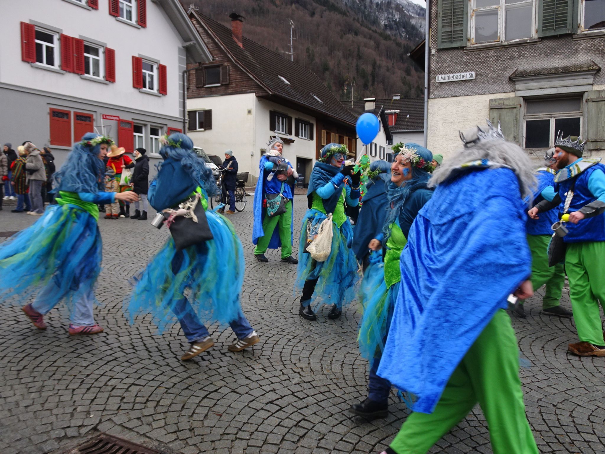 Weitere Bilder vom Umzug. (Bildergalerie)