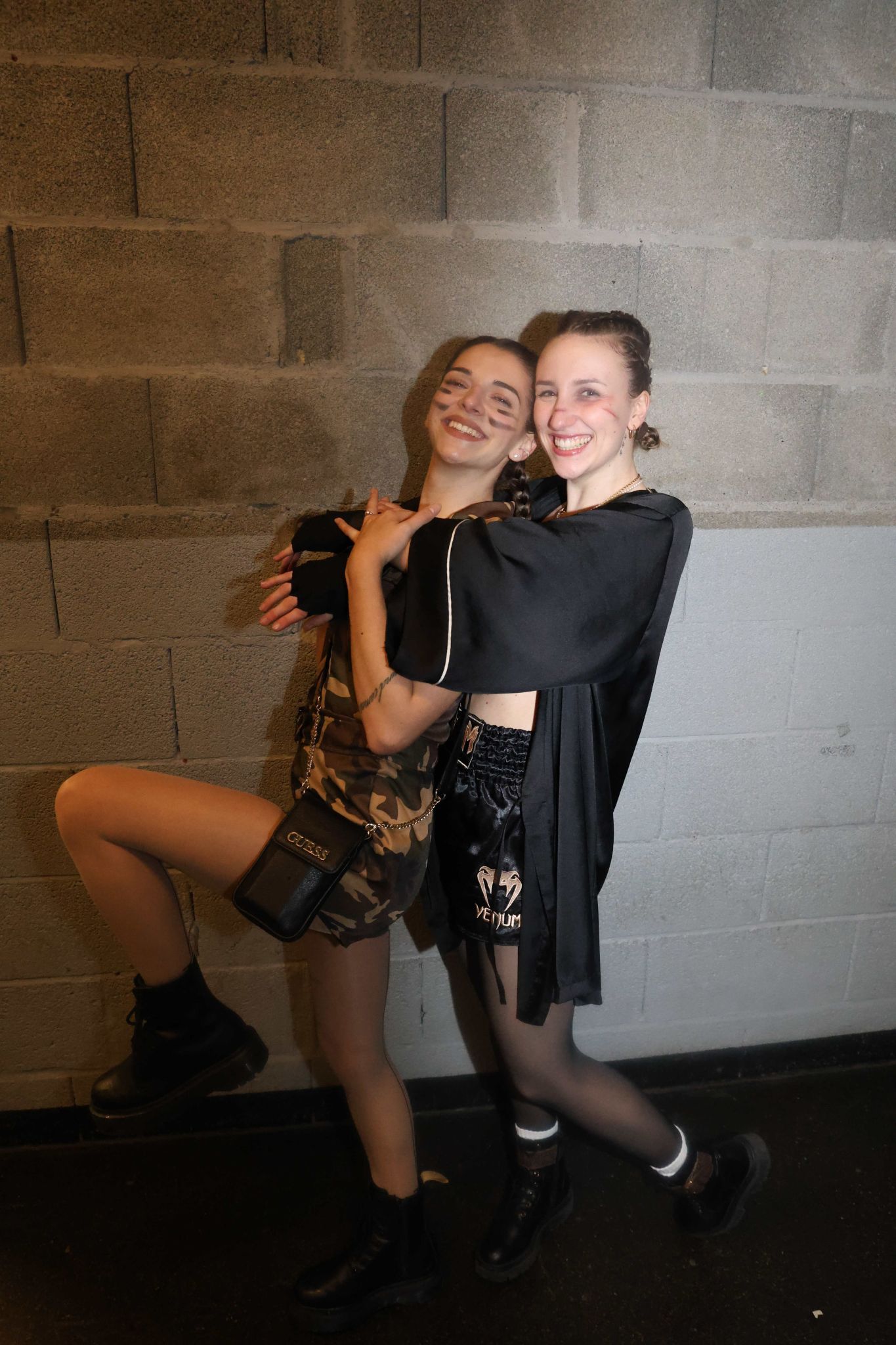 Angelina und Sara, die Zweite.