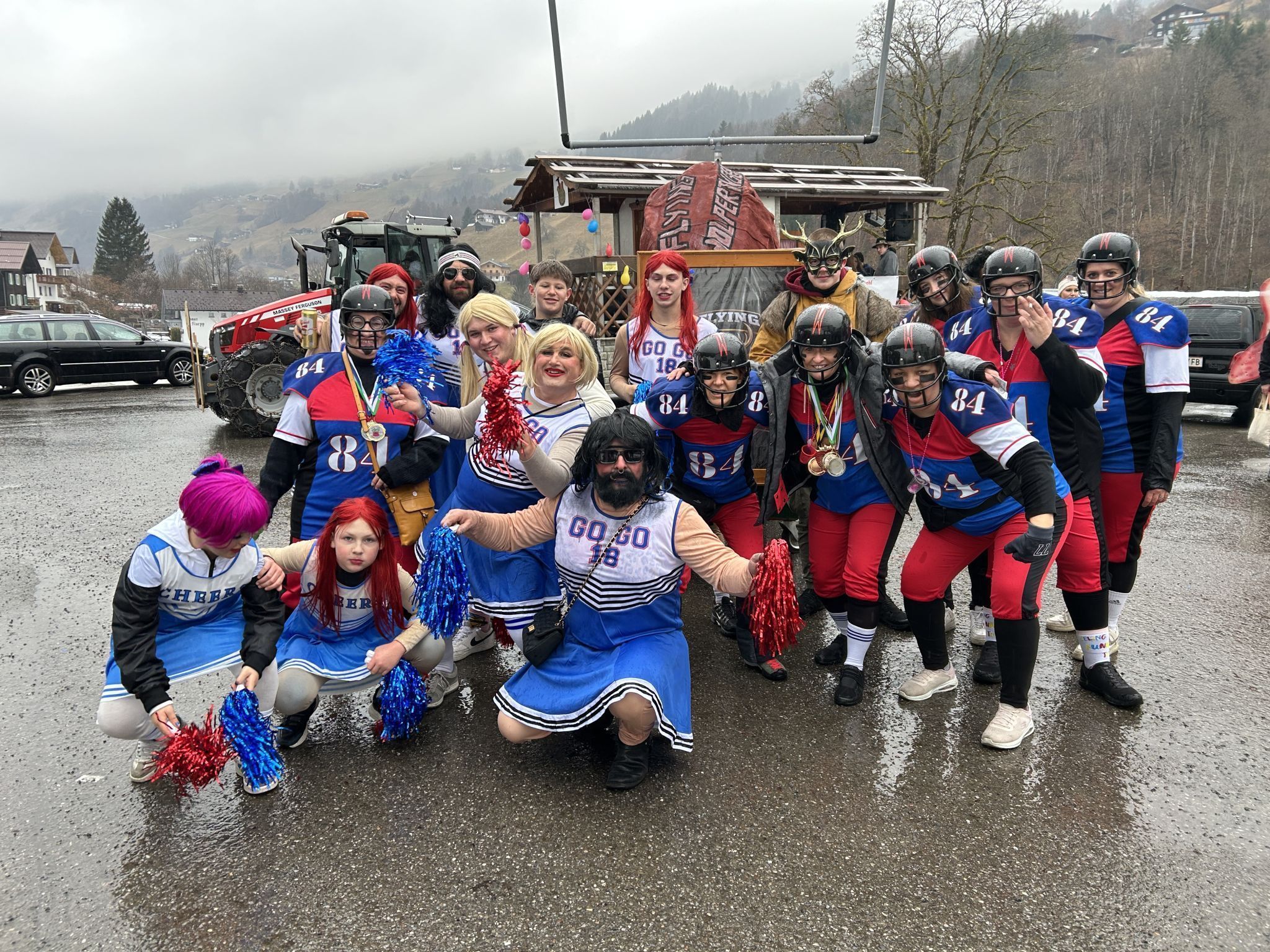 Die Footballer und ihre Cheerleader