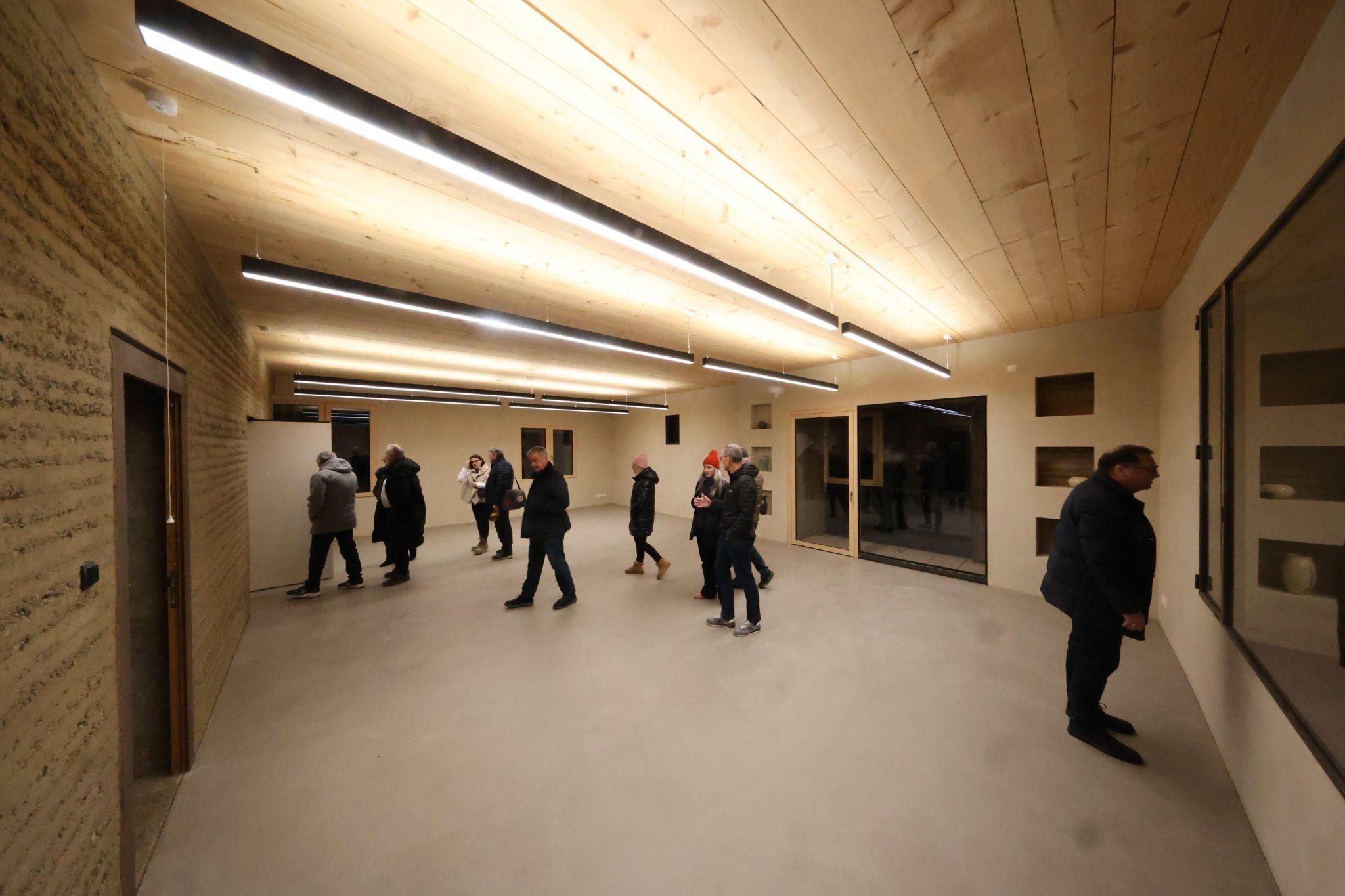 Heimelige Atmosphäre im neuen Bürotrakt.