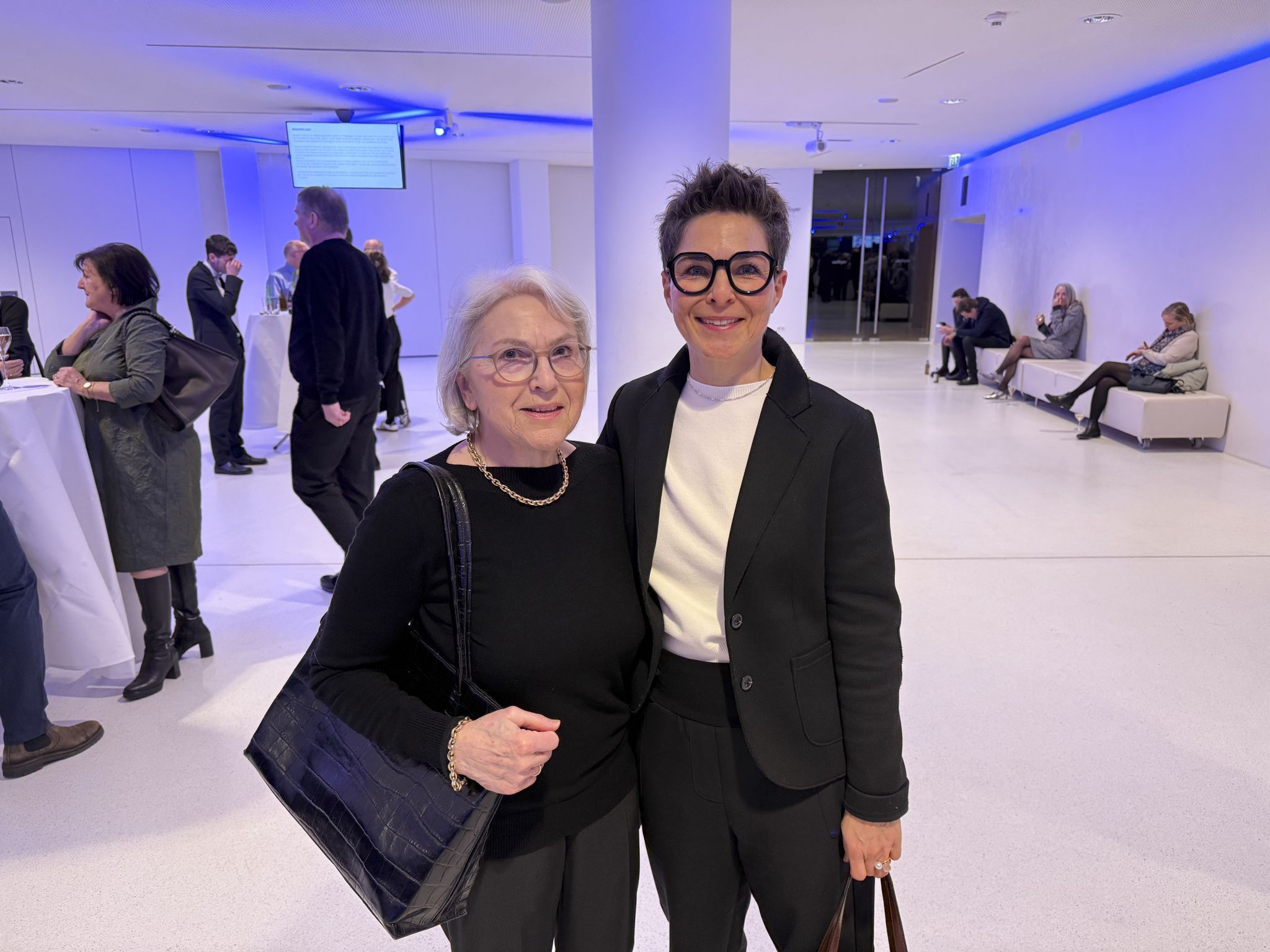 Wilma Hollenstein kam mit Tochter Ulrike Adami zum Konzert