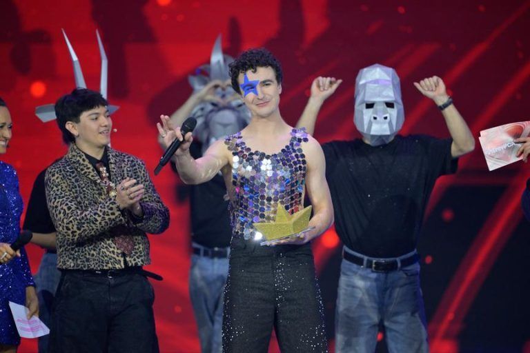 Cosmó löst den "Tanzschein" für Österreich