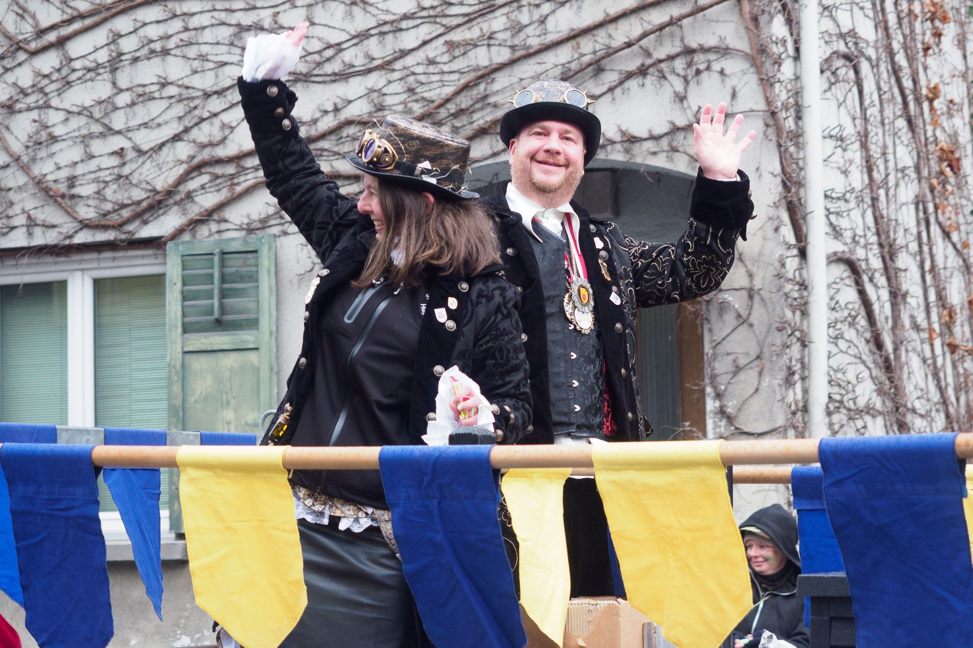 Götzner Fasnatumzug - Samstag 14. Februar (Bildergalerie)