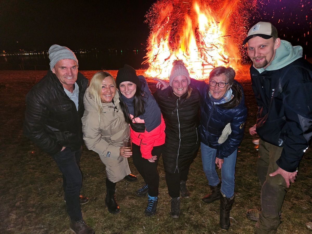Impressionen vom Funkenabbrennen in Lochau am See und am Berg (Bildergalerie)