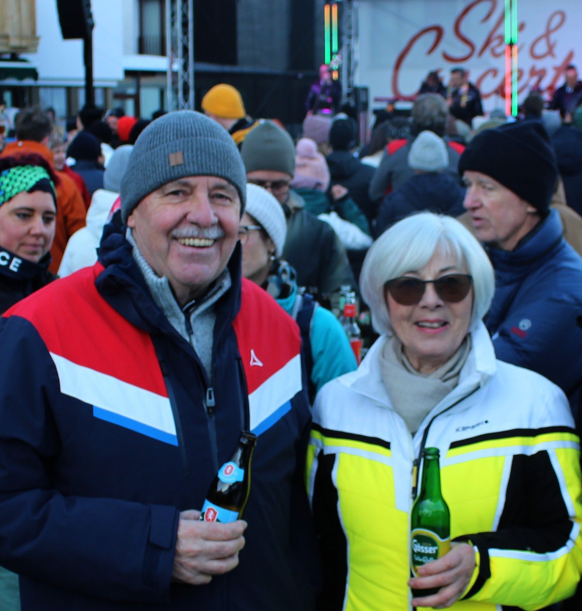 Für Heidi und Mandy Strasser war der Ski&Concert-Auftakt auch heuer ein gerne wahrgenommener „Pflichttermin“.