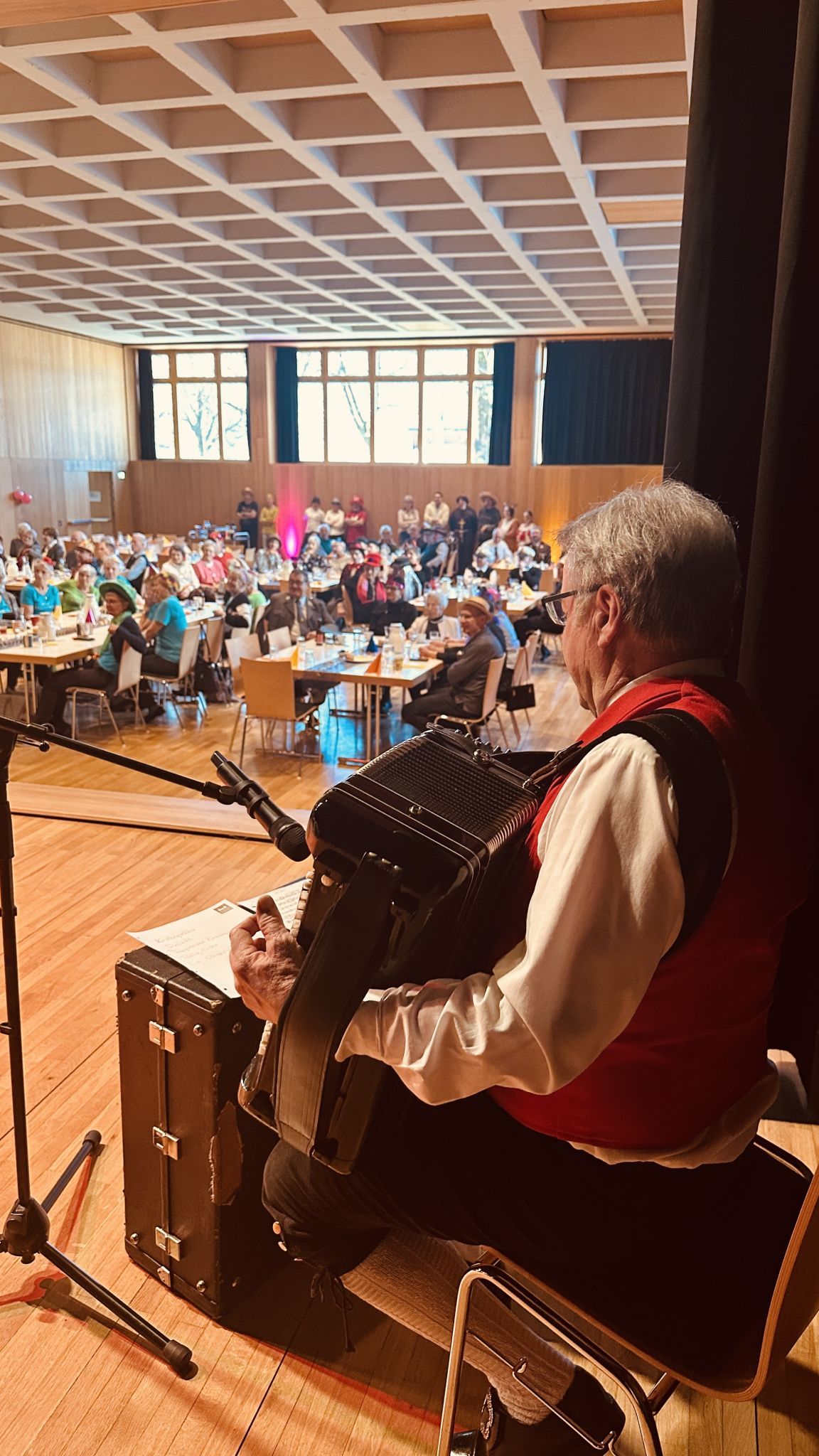 Mehr Fotos vom Seniorenfaschingskränzle (Bildergalerie)