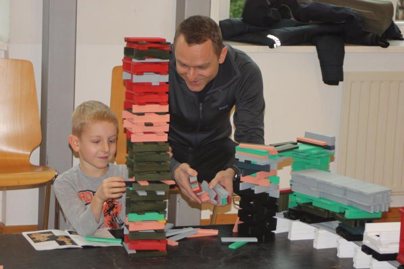 Vater Thomas mit Sohn Alexander hatten viele neue Werke parat. 