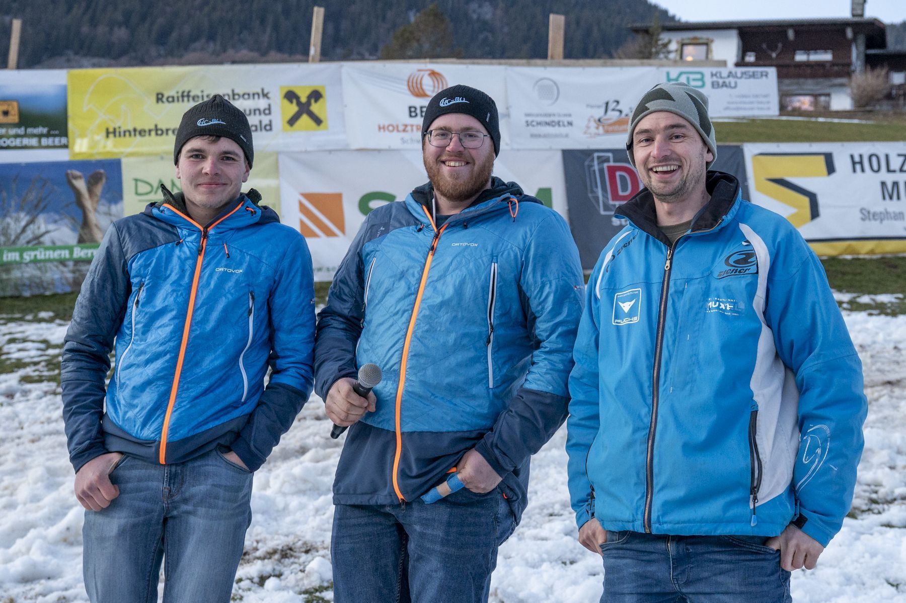 Christoph Manser und Florian Plankl moderierten die Siegerehrung