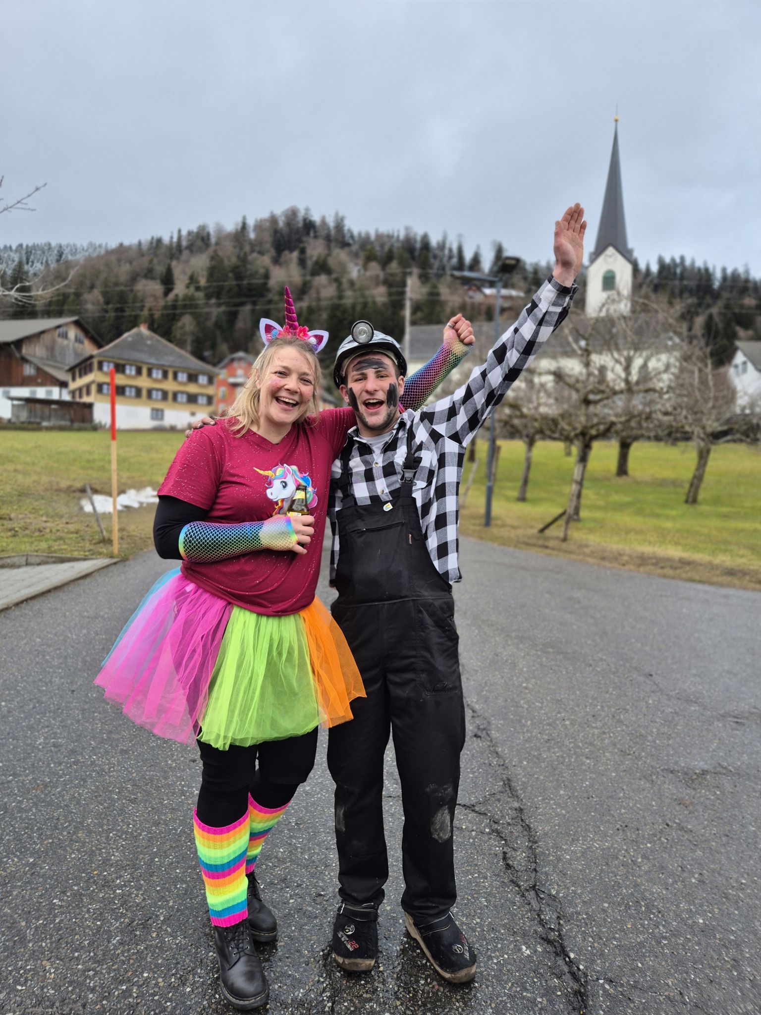 Faschingsdienstag 17. Februar 2026 zog der erste Faschingsumzug in Langen bei Bregenz durch das Dorf (Bildergalerie)