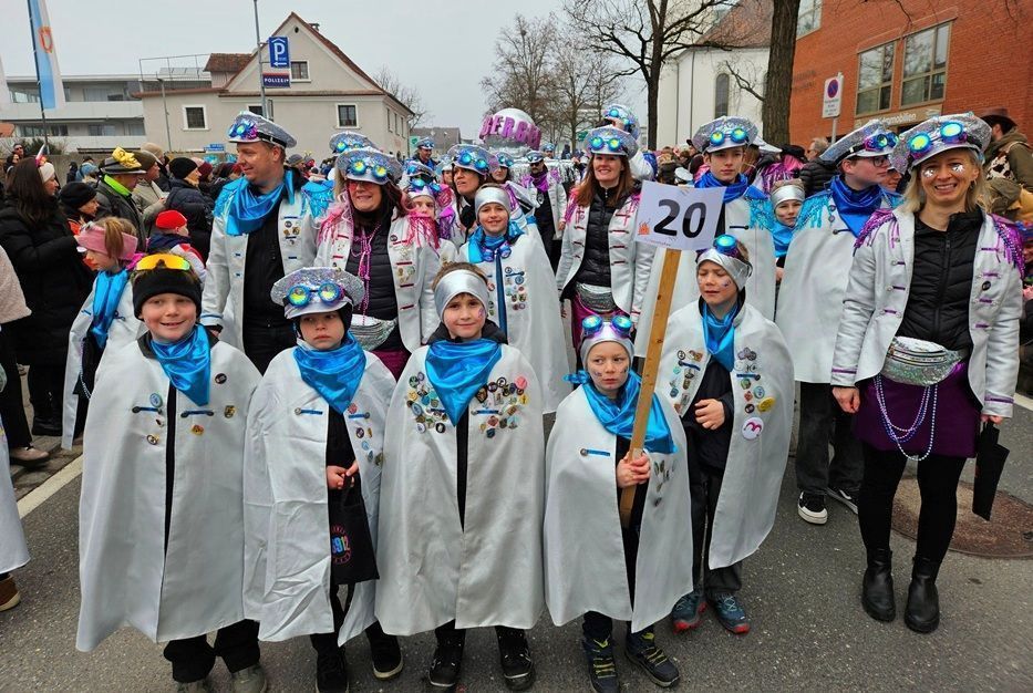 Impressionen vom Kinderfaschingsumzug in Lochau (Bildergalerie)