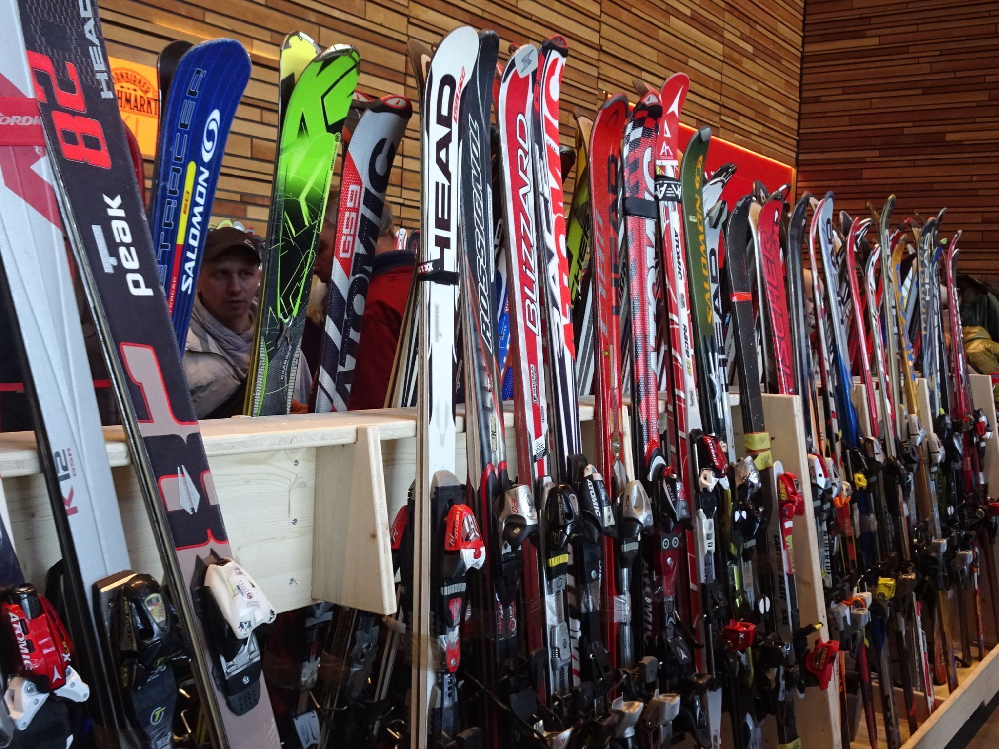 Wer auf der Suche nach gebrauchten/neuen Skiern war, wurde garantiert fündig. 