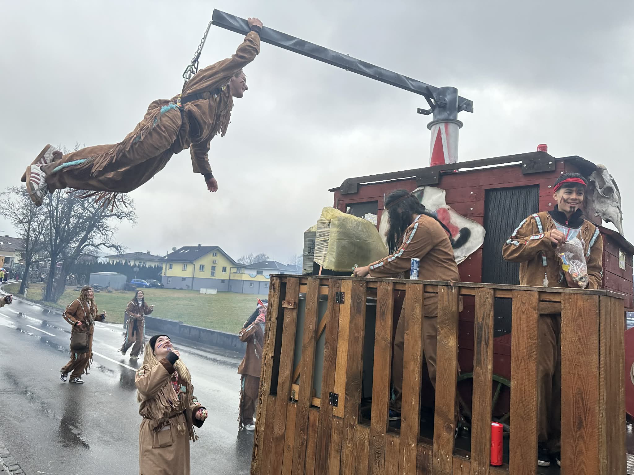 Spektakuläre Bilder im Meininger Umzug.