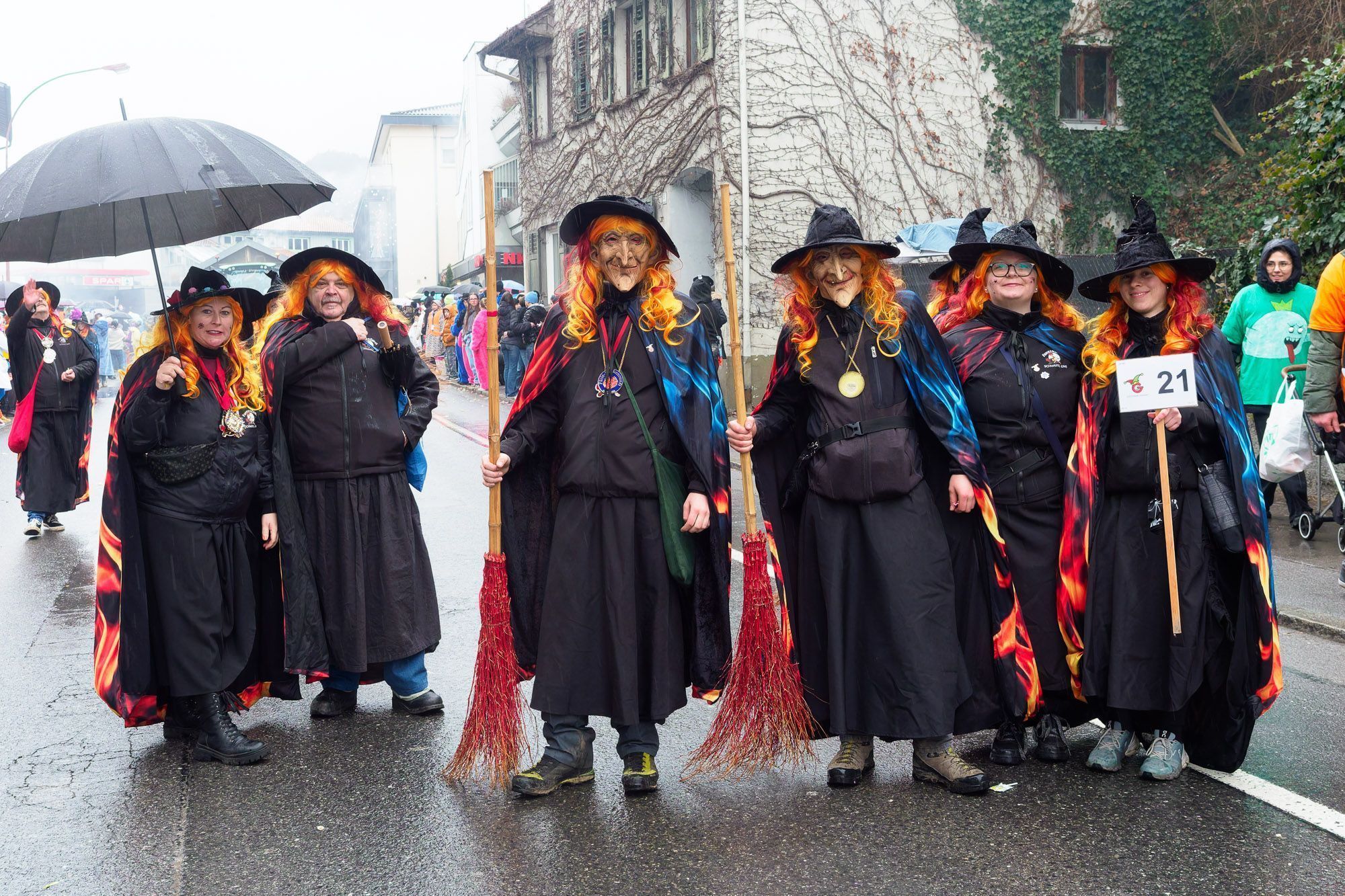 Götzner Fasnatumzug - Samstag 14. Februar (Bildergalerie)