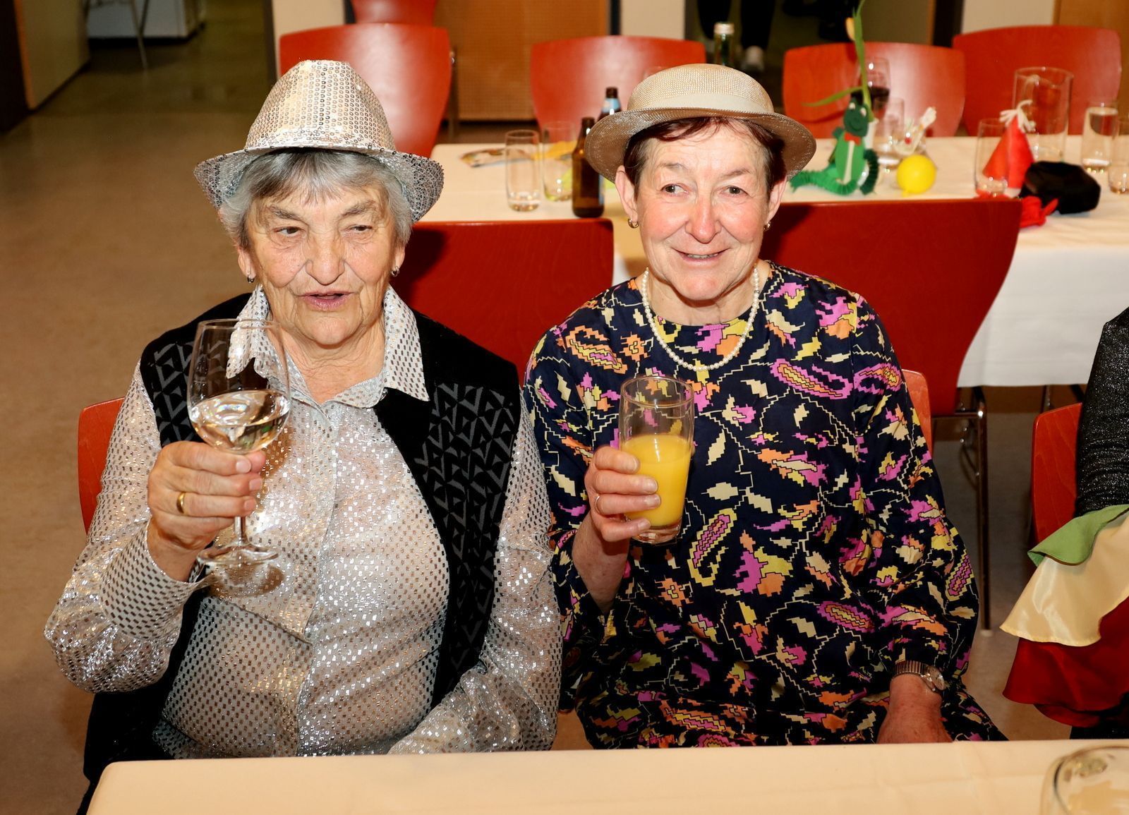 Erstes Kaffeekränzle in Eichenberg begeistert Jung und Alt (Bildergalerie)