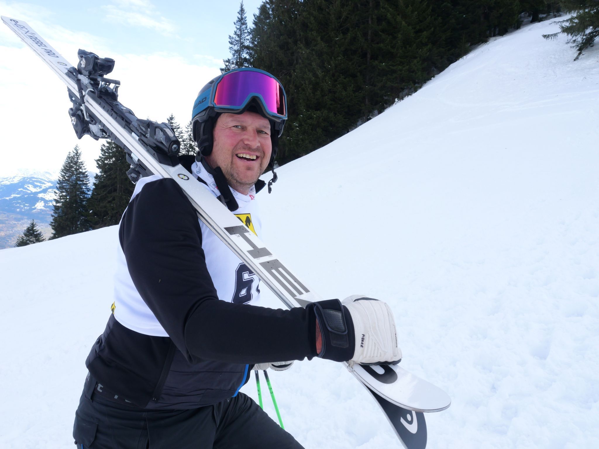 Von Schiklub Obmann Pierre Egger war beim Rennen voller Einsatz gefragt.