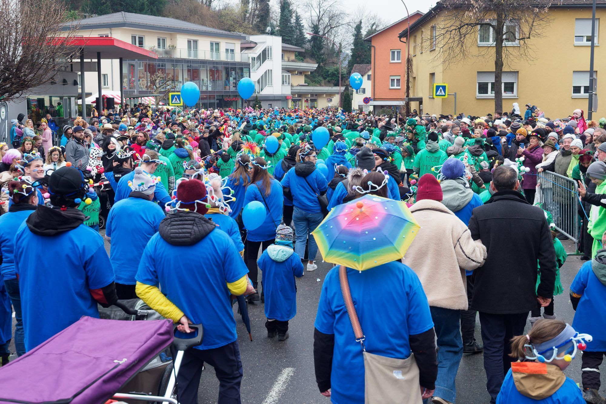 Götzner Fasnatumzug - Samstag 14. Februar (Bildergalerie)