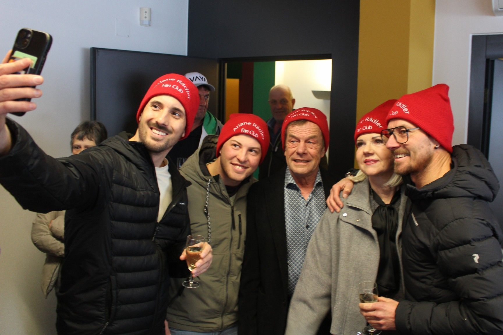 Ein Selfie von dieser historischen Feier.