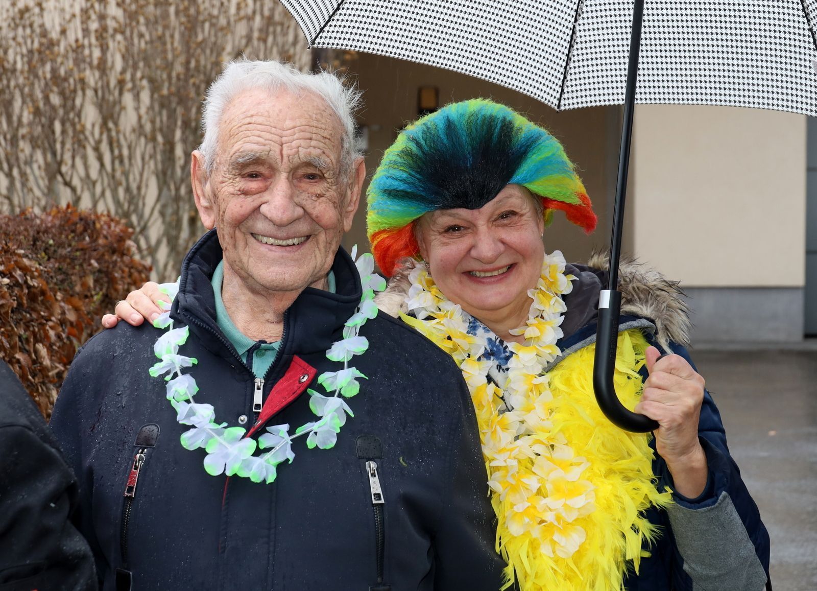 Ehrenbürger und Altbürgermeister Severin Sigg beim Hörbranzer Familienumzug