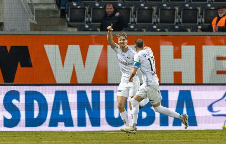 Starkes Altach zwingt den Derbysieger in die Knie