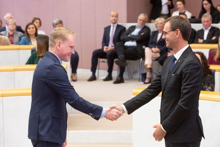 Christof Bitschi und Markus Wallner im Landtag