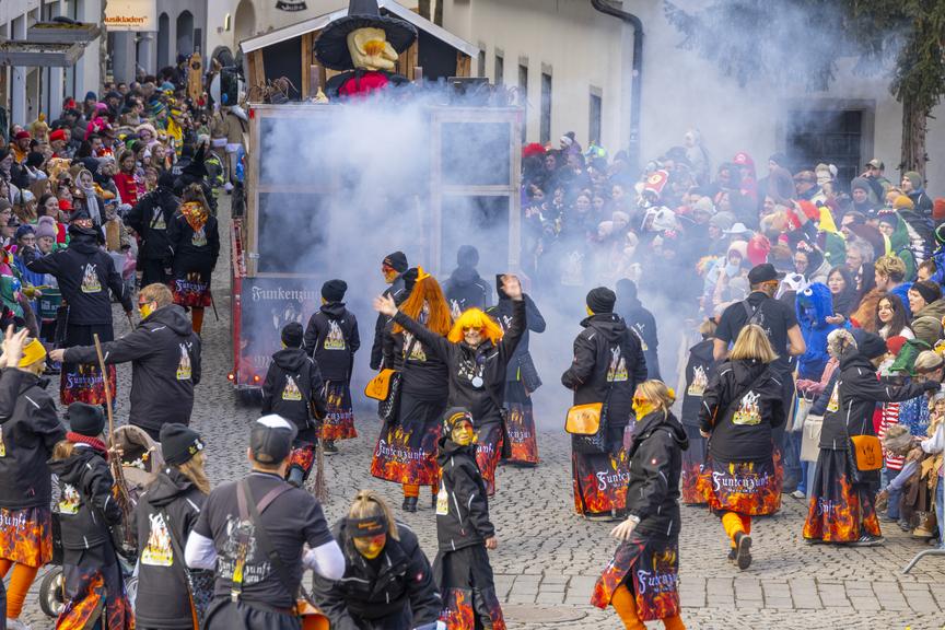 Die schönsten Bilder: So verwandelten 3000 Mäschgerle Feldkirch in eine Faschingshochburg
