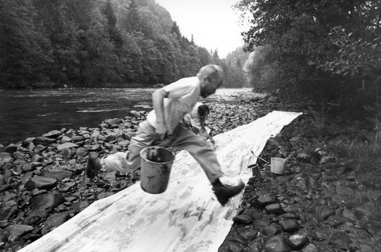 Bild 1 - Nikolaus Walter - Fink Tone - Achrettungssprung , 1989.jpeg