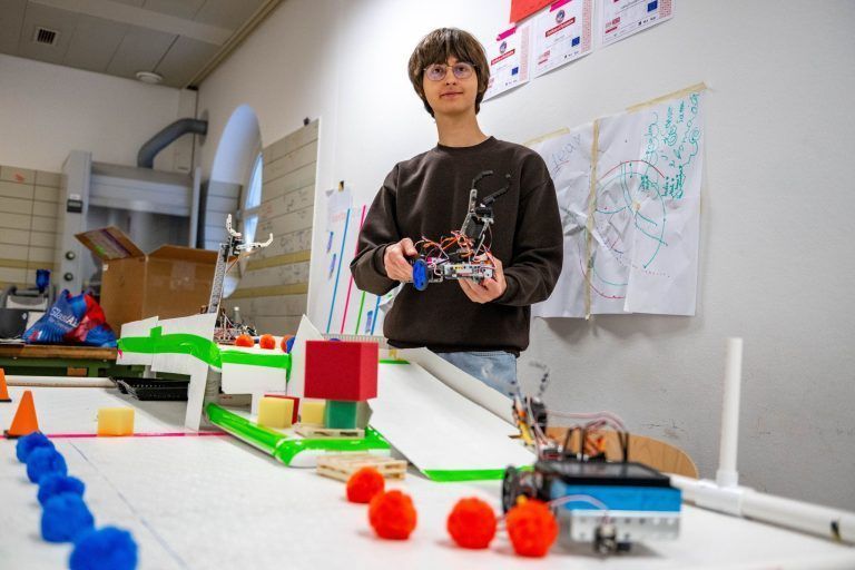 Vom Flüchtling zum Informatik-Ausnahmetalent: Tymofii Nosov (18) auf der Überholspur