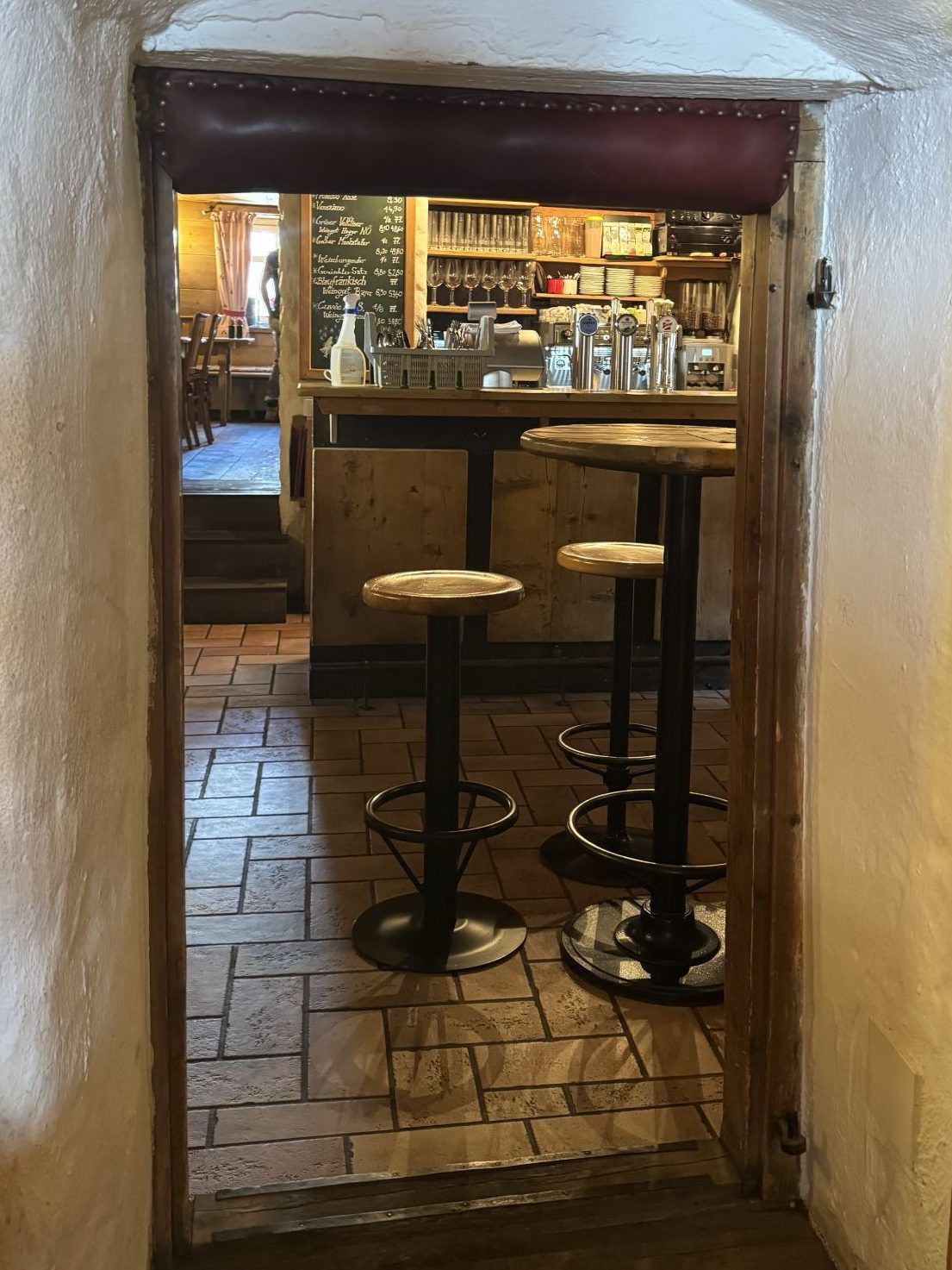 "Der Bierschaum muss in Stufen sinken" – Vorarlbergs Bierwirt 2026 geht ins Detail