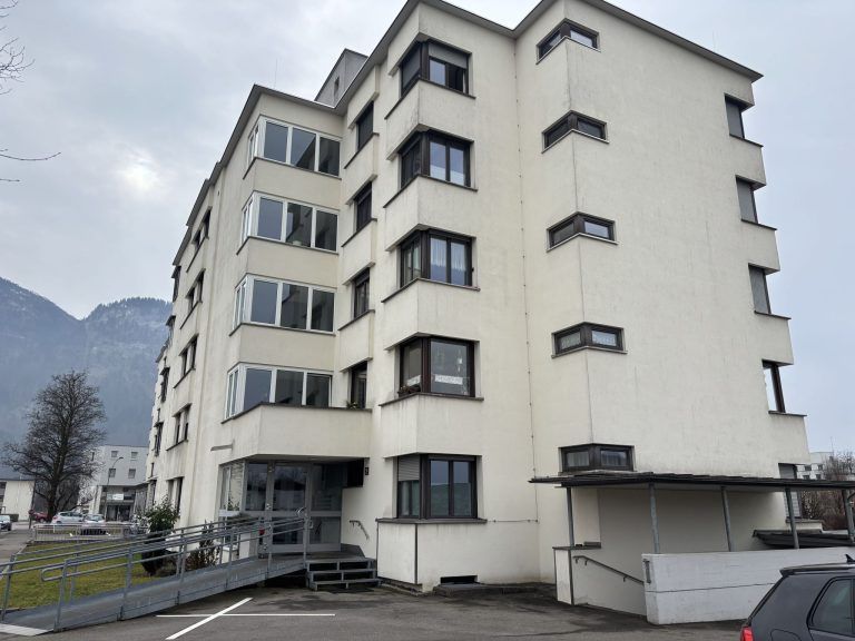 "Ich kam gerade vom Keller hoch, da standen zwei Beamte mit Maschinenpistole" – So erlebten Anrainer den Cobra-Einsatz in Dornbirn