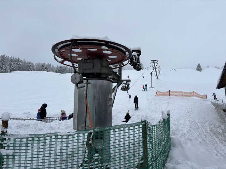 Zittern um das Skigebiet Schetteregg: "Nächste Woche ist der letzte Skitag"