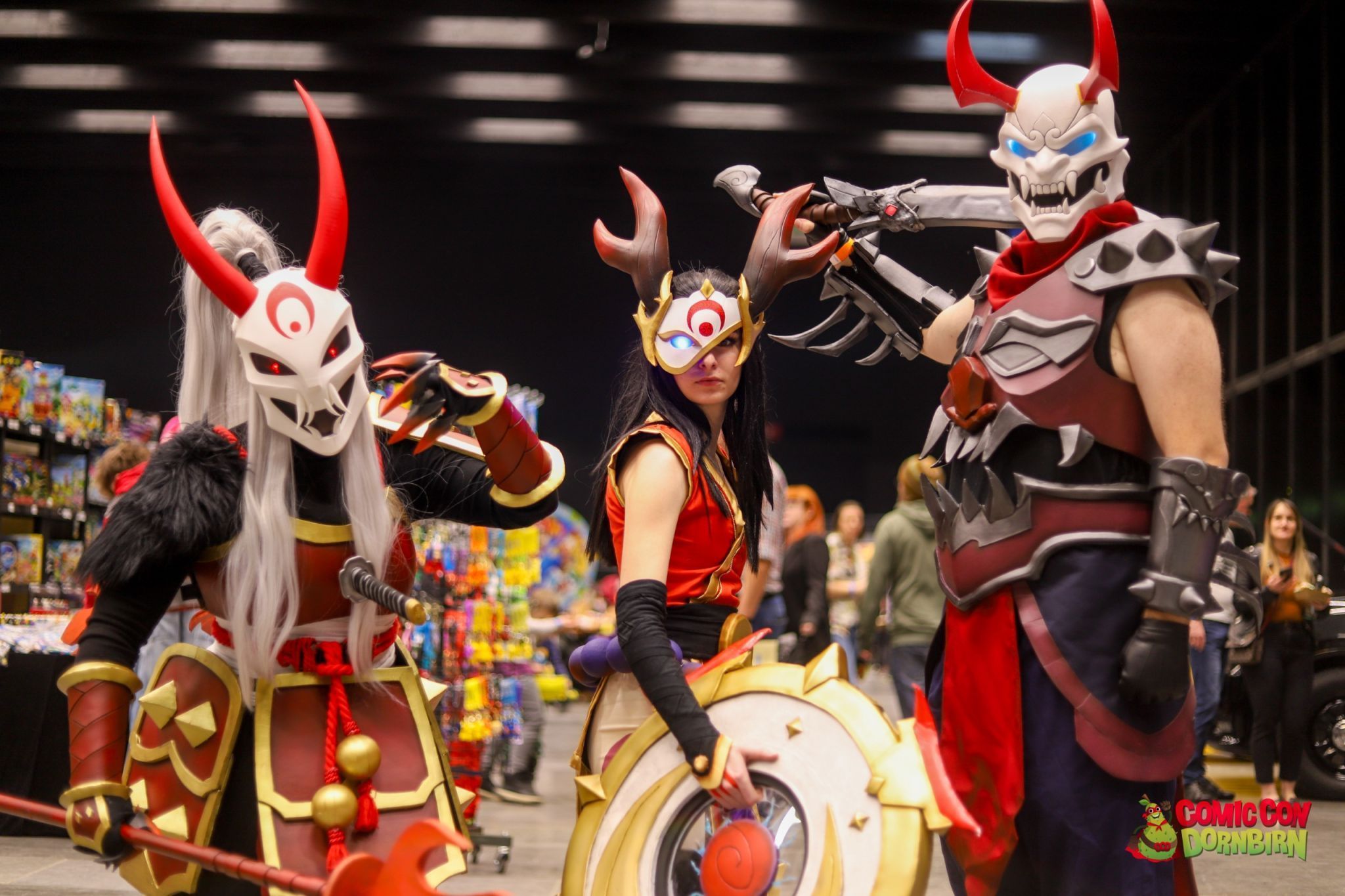 Der Mensch hinter der Maske: Janine Vonblons Reise zur Cosplayerin und Jurorin