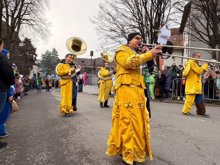 Die schönsten Bilder: So verwandelten 3000 Mäschgerle Feldkirch in eine Faschingshochburg