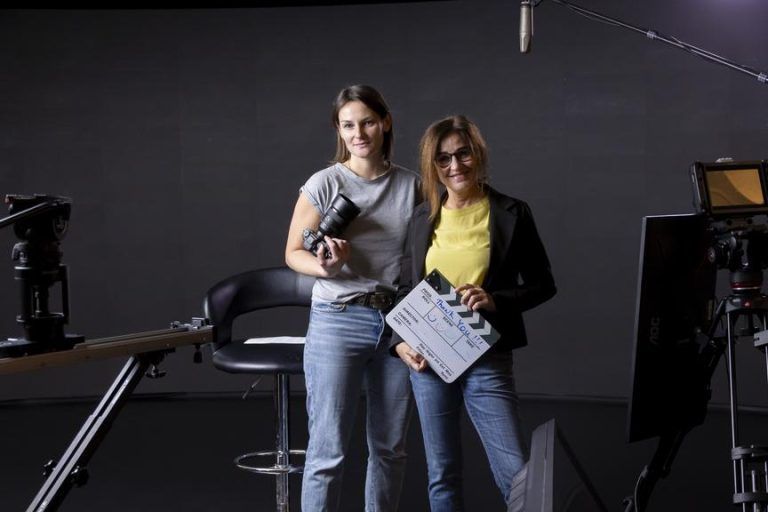 „Mein Vater erlaubte mir nicht zu arbeiten“ – Bekannte Vorarlberger geben Frauen eine lautere Stimme