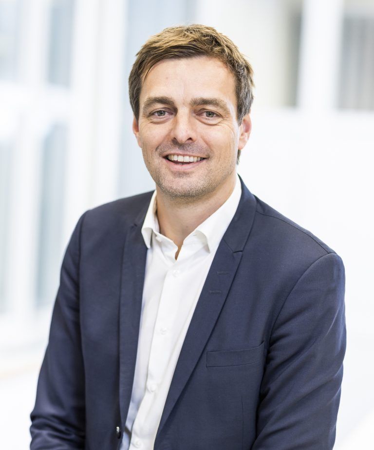 _T4A0004 2000 hoch.jpg