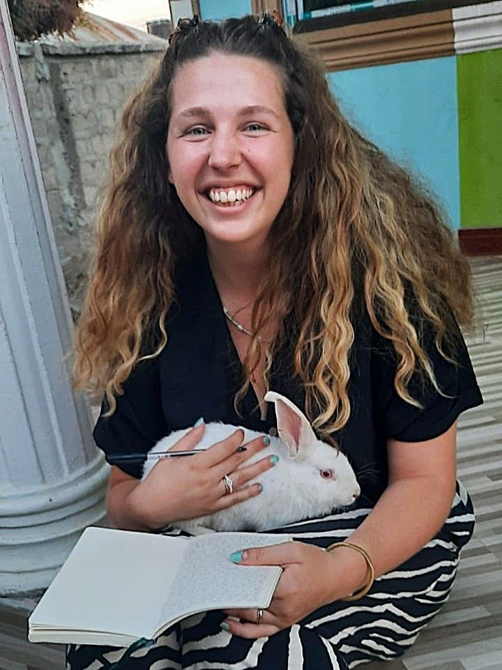 "Ich habe die Bombe gespürt und gehört" – Lina Amann arbeitet unter Extrembedingungen