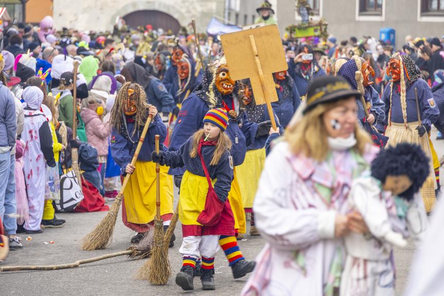 Die schönsten Bilder: So verwandelten 3000 Mäschgerle Feldkirch in eine Faschingshochburg