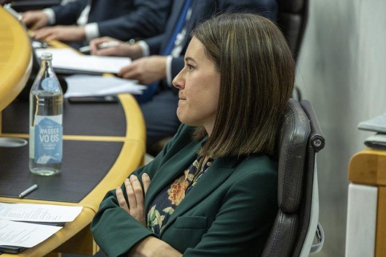 Ob Hallenbad in Rankweil oder Notarztsystem: "Sie regieren mit Überheblichkeit und Arroganz der Macht"