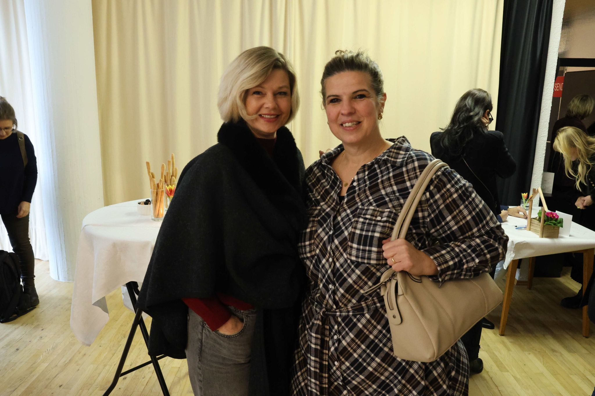 Angelika Leil und Tamara Eberle.