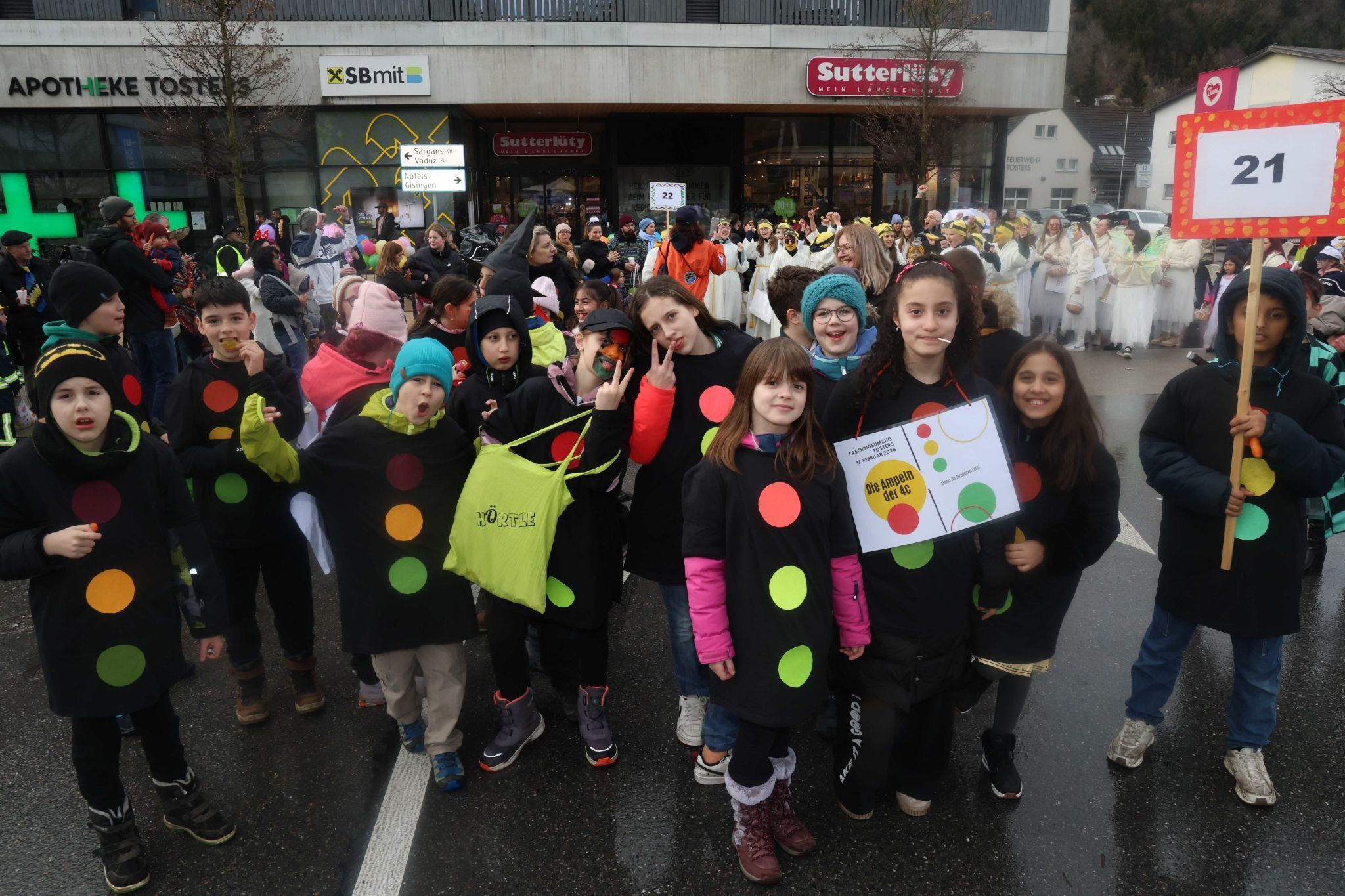 Volksschüler thematisierten einen Verkehrsaspekt.