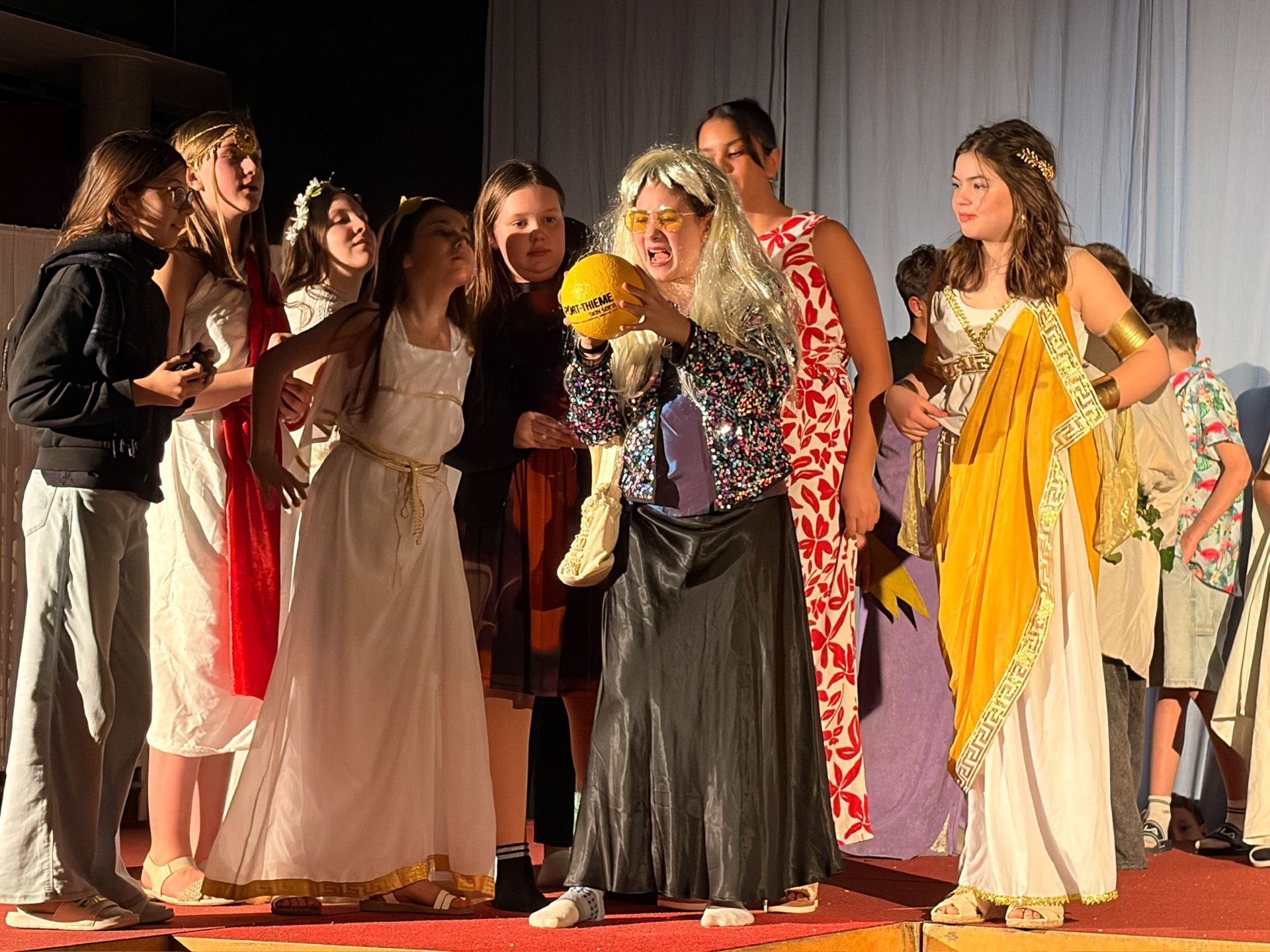 Ein Streit rund um den Zankapfel entfachte.