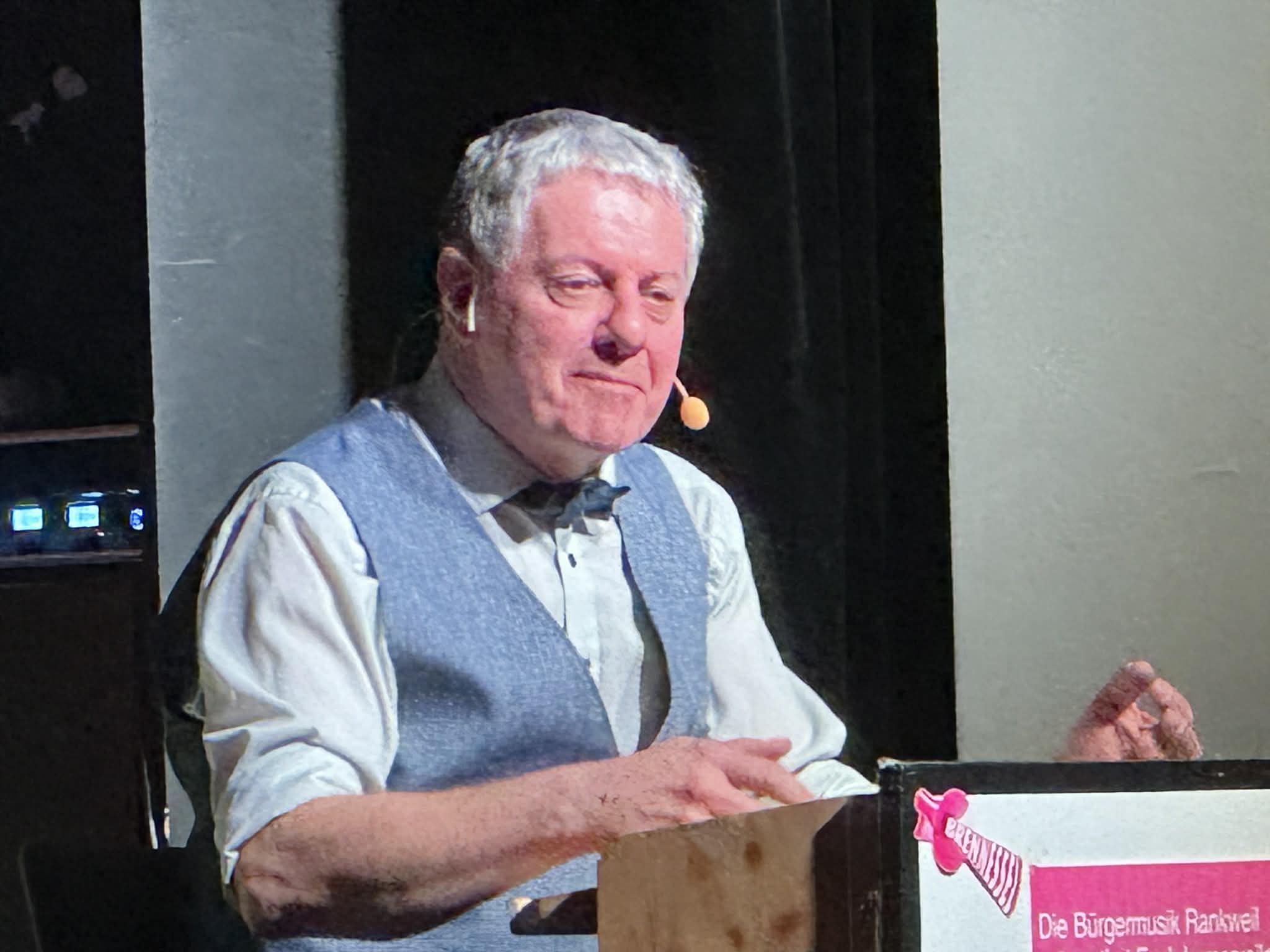 Brennessel-Ma Markus Senekowitsch war einsame Klasse.