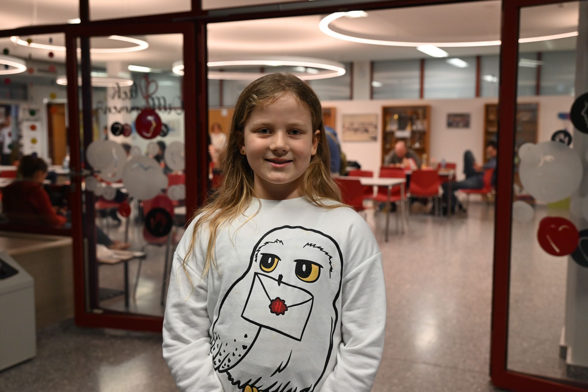 Isabella Ortner (8) ist gut in Form, da sie viel Schach spielt.