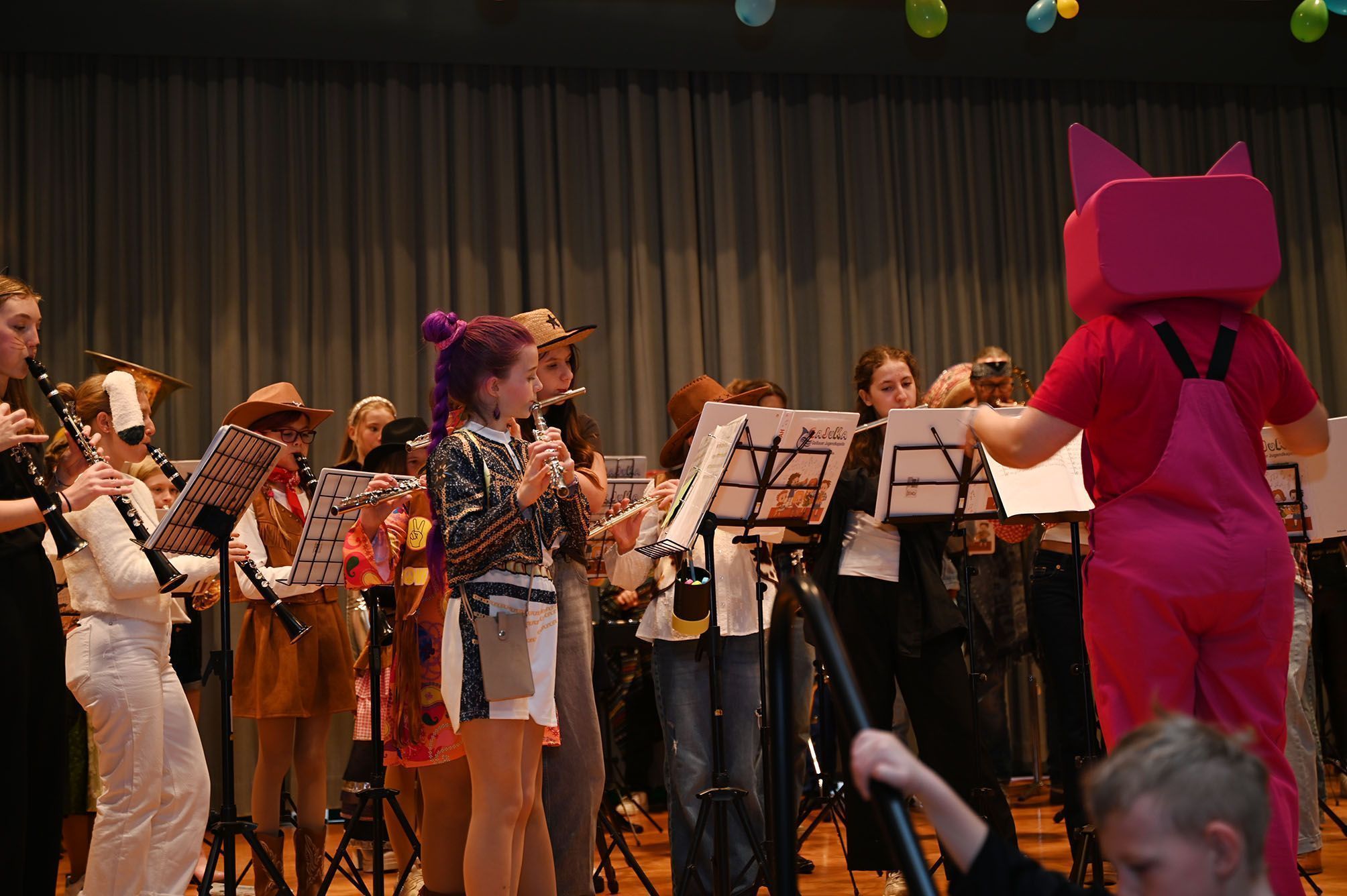 Gaißauer Kinderfasching in der Rheinblickhalle (Bildergalerie)