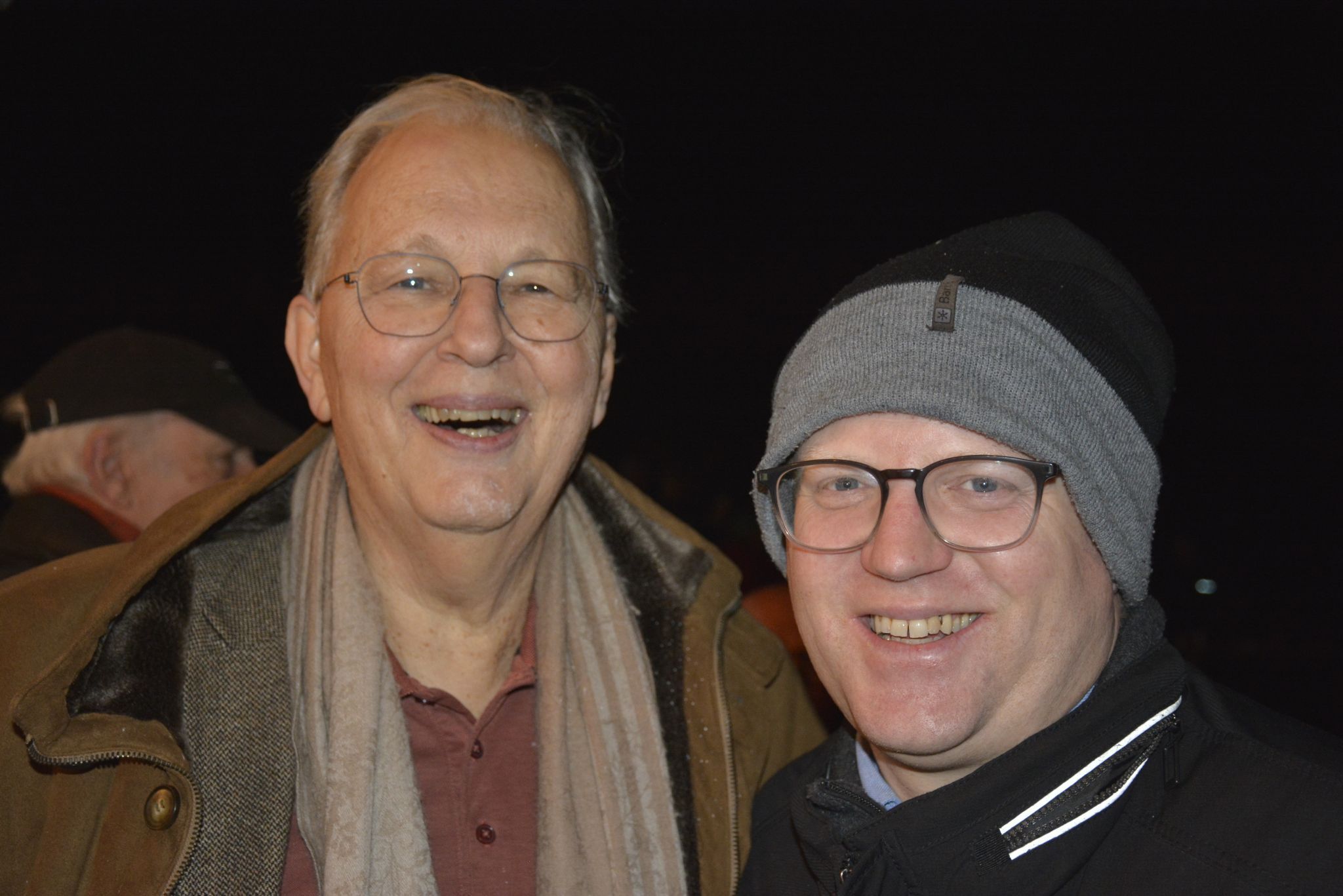 Wolfgang Gruber und Dompfarrer Fabian Jochumm