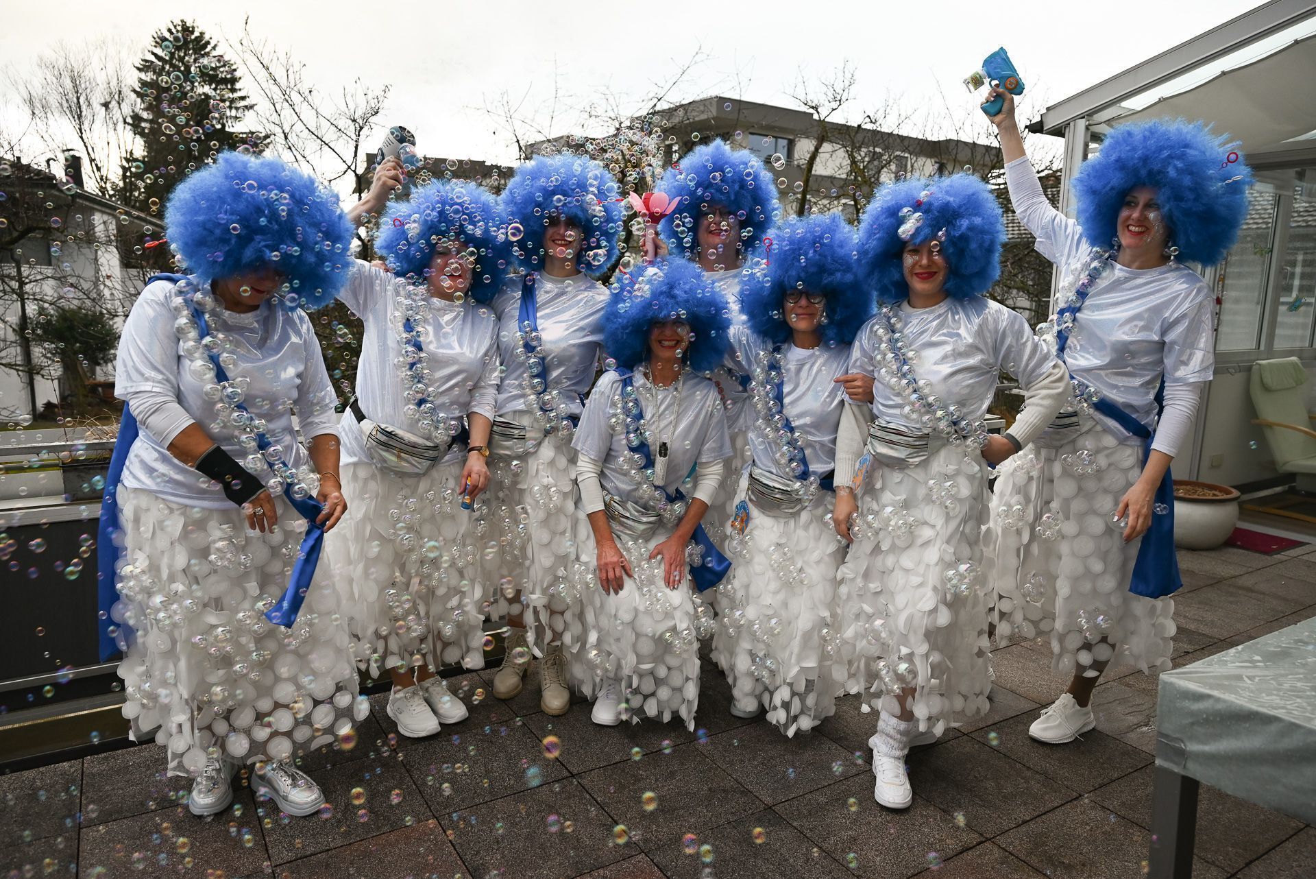 Jedes Jahr am Rosenmontag touren die Luschnouar Schittbabla durchs Land und verbreiten Faschingsfreude und Spaß.